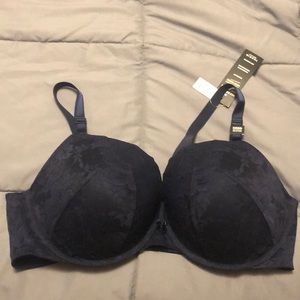 Torrid 42DDD back smoothing push up plunge bra